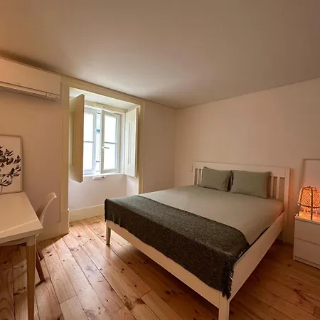 Privade In Baixa With Private Bathroom Δωμάτια σε οικογενειακή κατοικία Lisboa