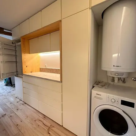 Privade In Baixa With Private Bathroom ホームステイ リスボン